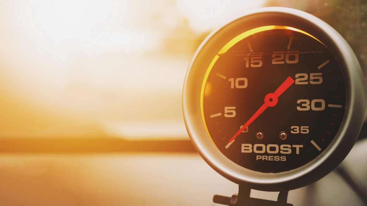 7 Best Boost Gauges for Your Supercharged or Turbocharged Car
