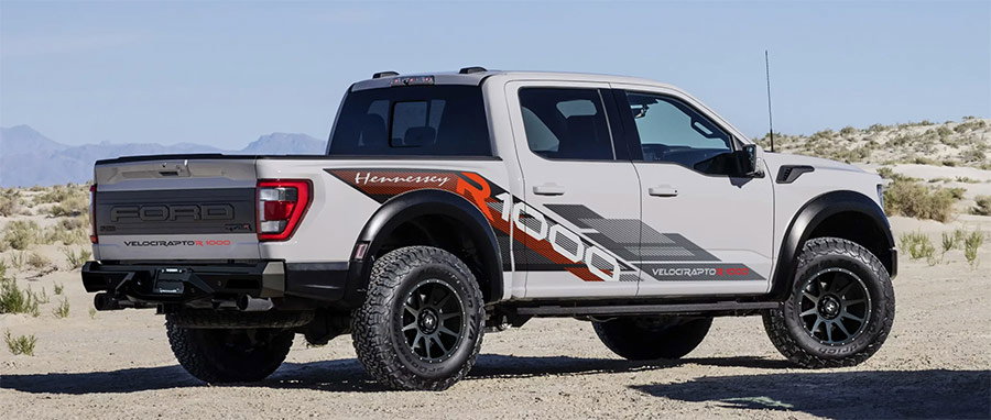 Hennessey Raptor Vs Raptor R Hennessey VelociRaptoR Takes Raptor R's V8 To 1,000 HP