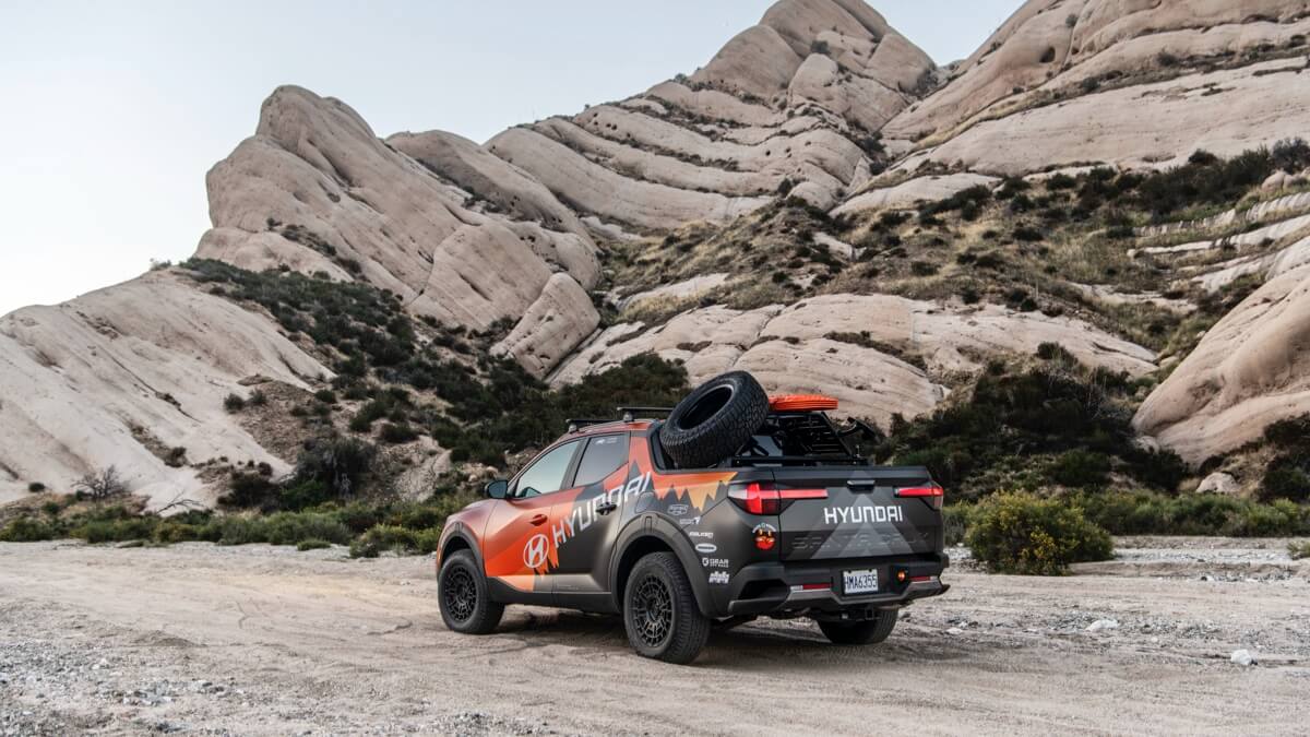 Hyundai Reveals Custom Santa Cruz for 2023 Rebelle Rally